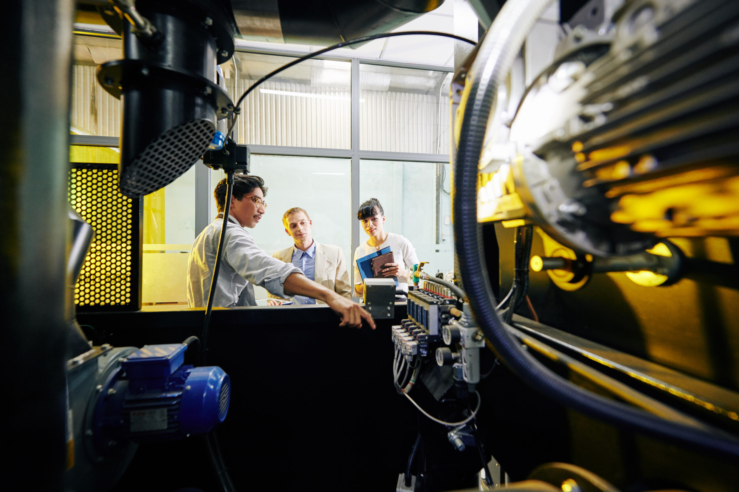 Experimental Labs to Prototype and Validate Quantum Systems